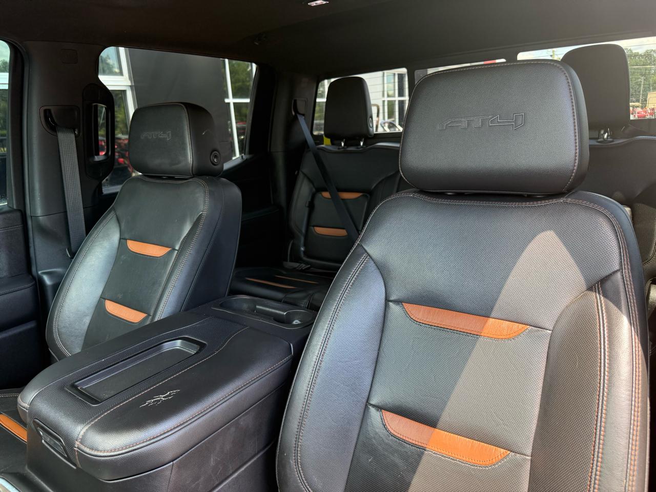 GMC Sierra 1500 4WD Crew Cab 147" AT4 2020