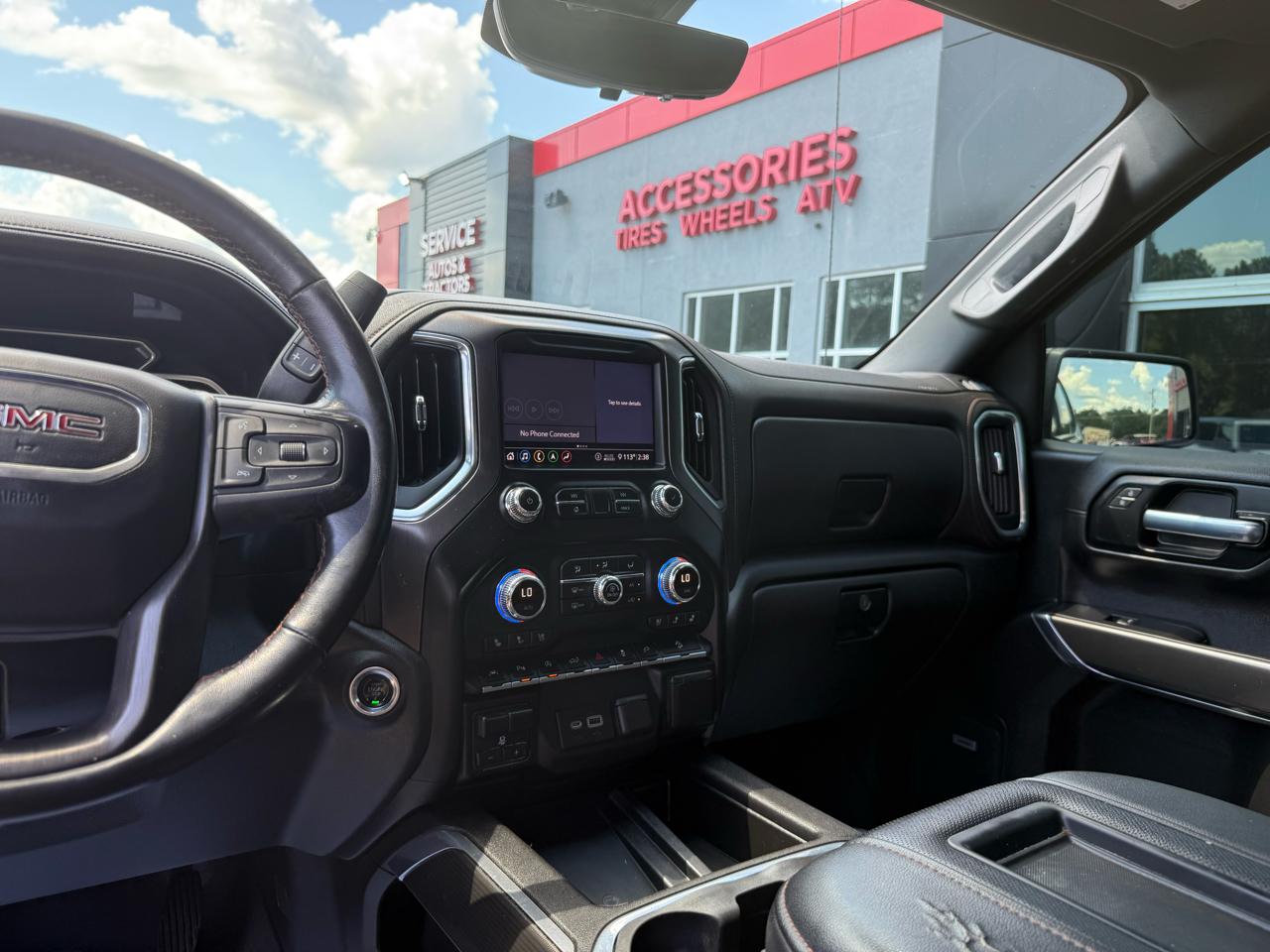 GMC Sierra 1500 4WD Crew Cab 147" AT4 2020