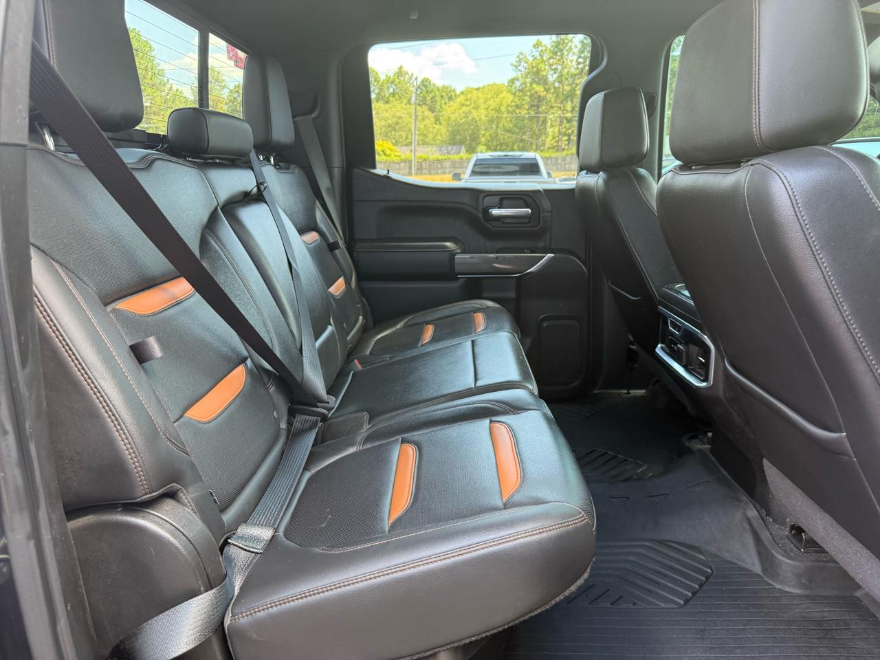 GMC Sierra 1500 4WD Crew Cab 147" AT4 2020