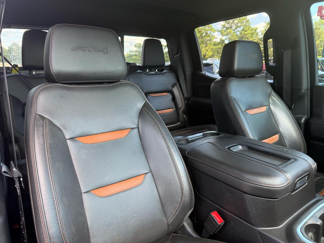 GMC Sierra 1500 4WD Crew Cab 147" AT4 2020