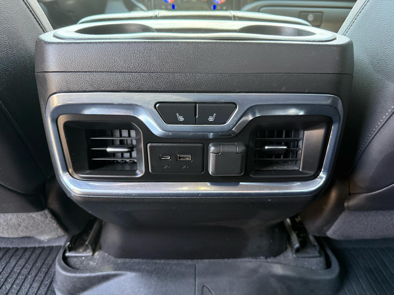 GMC Sierra 1500 4WD Crew Cab 147" AT4 2020