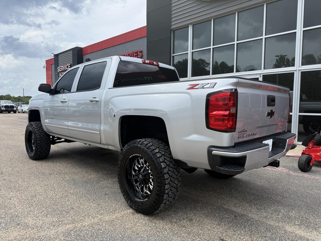 Chevrolet Silverado 1500  2018