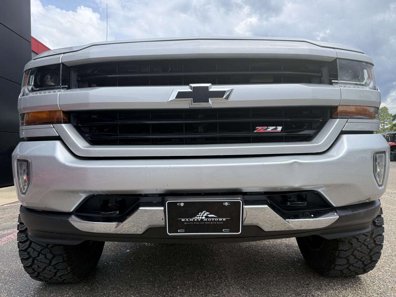 Chevrolet Silverado 1500  2018