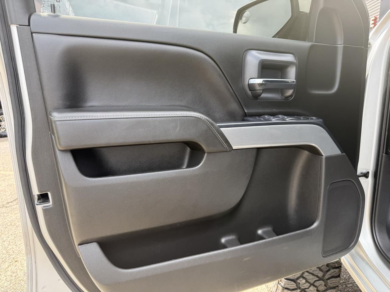 Chevrolet Silverado 1500  2018