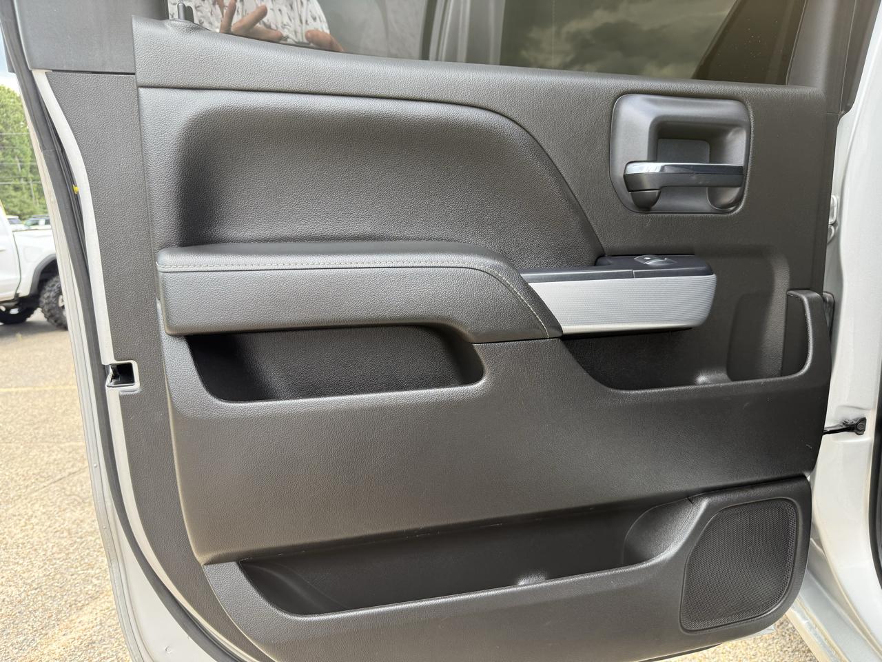 Chevrolet Silverado 1500  2018