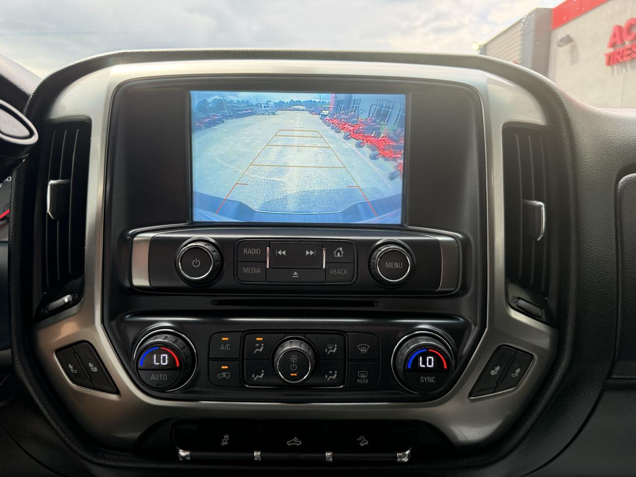 Chevrolet Silverado 1500  2018