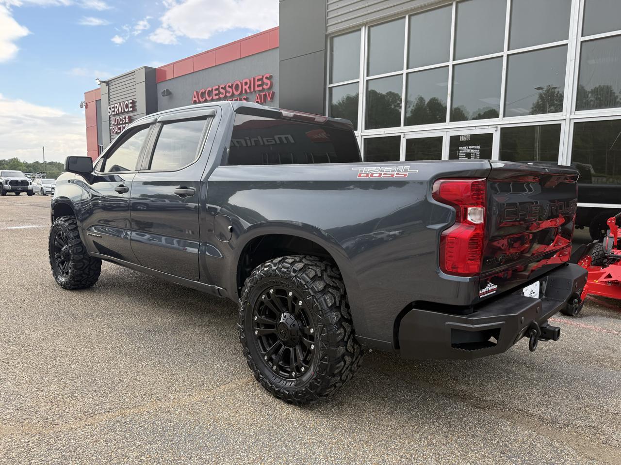 Chevrolet Silverado 1500  2021