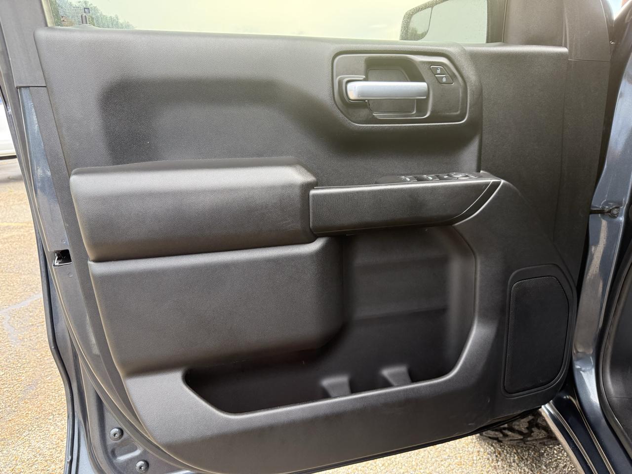 Chevrolet Silverado 1500  2021