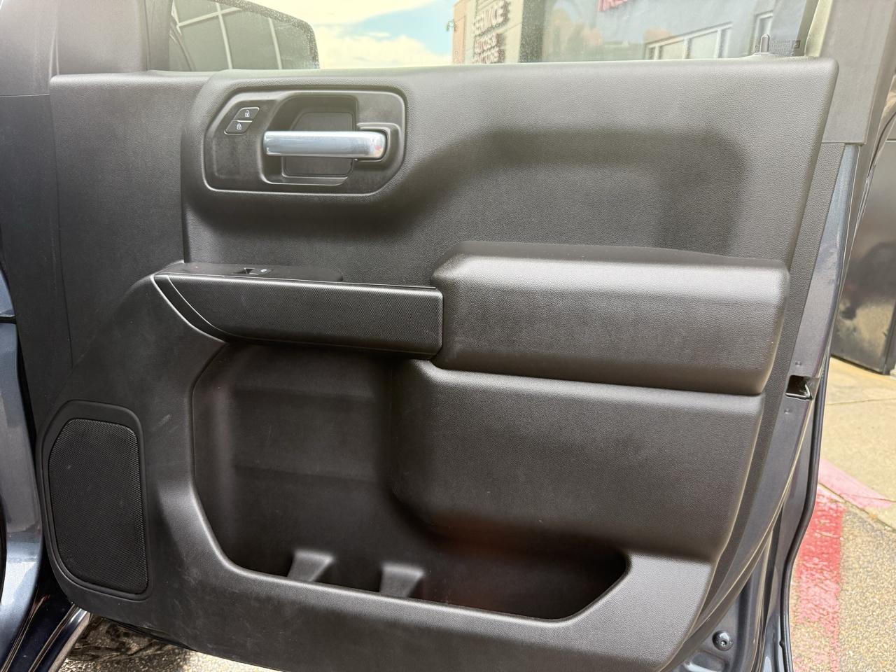 Chevrolet Silverado 1500  2021