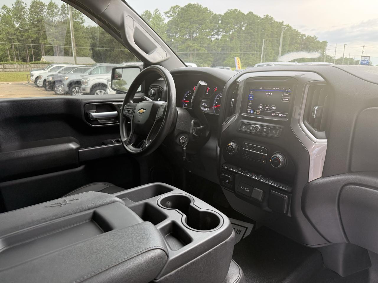 Chevrolet Silverado 1500  2021