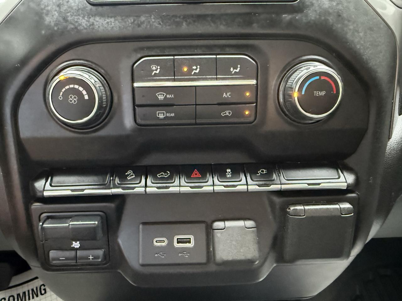 Chevrolet Silverado 1500  2021