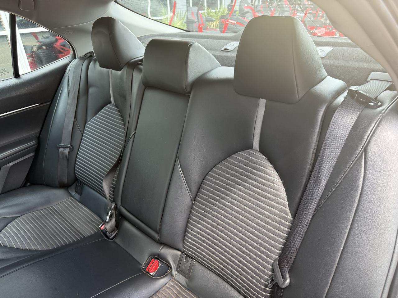 Toyota Camry  2022