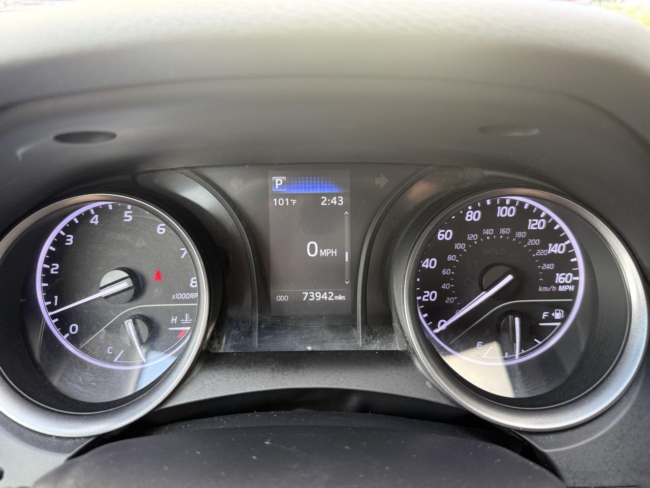 Toyota Camry  2022