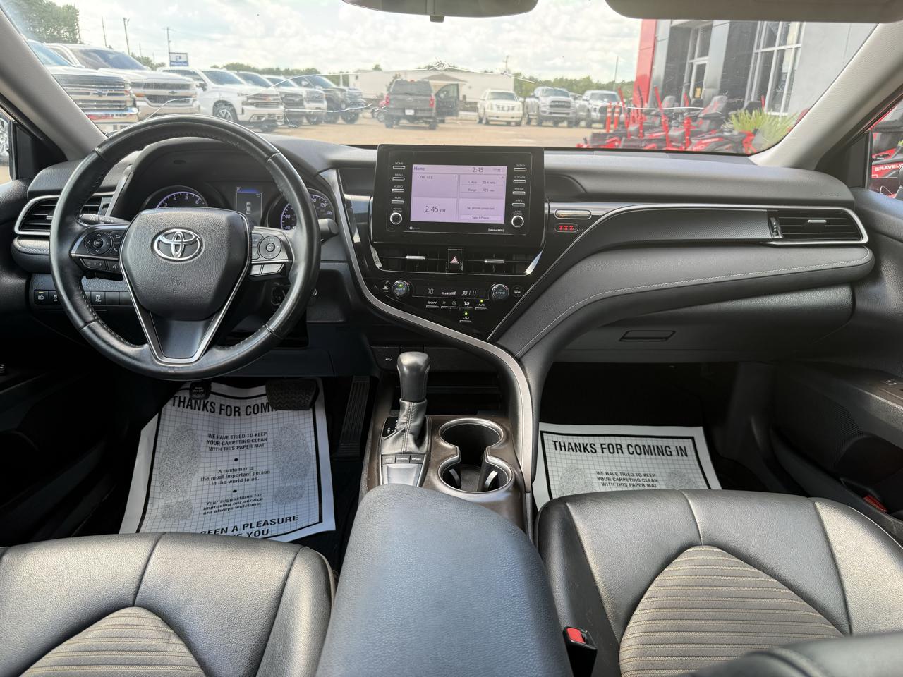 Toyota Camry  2022