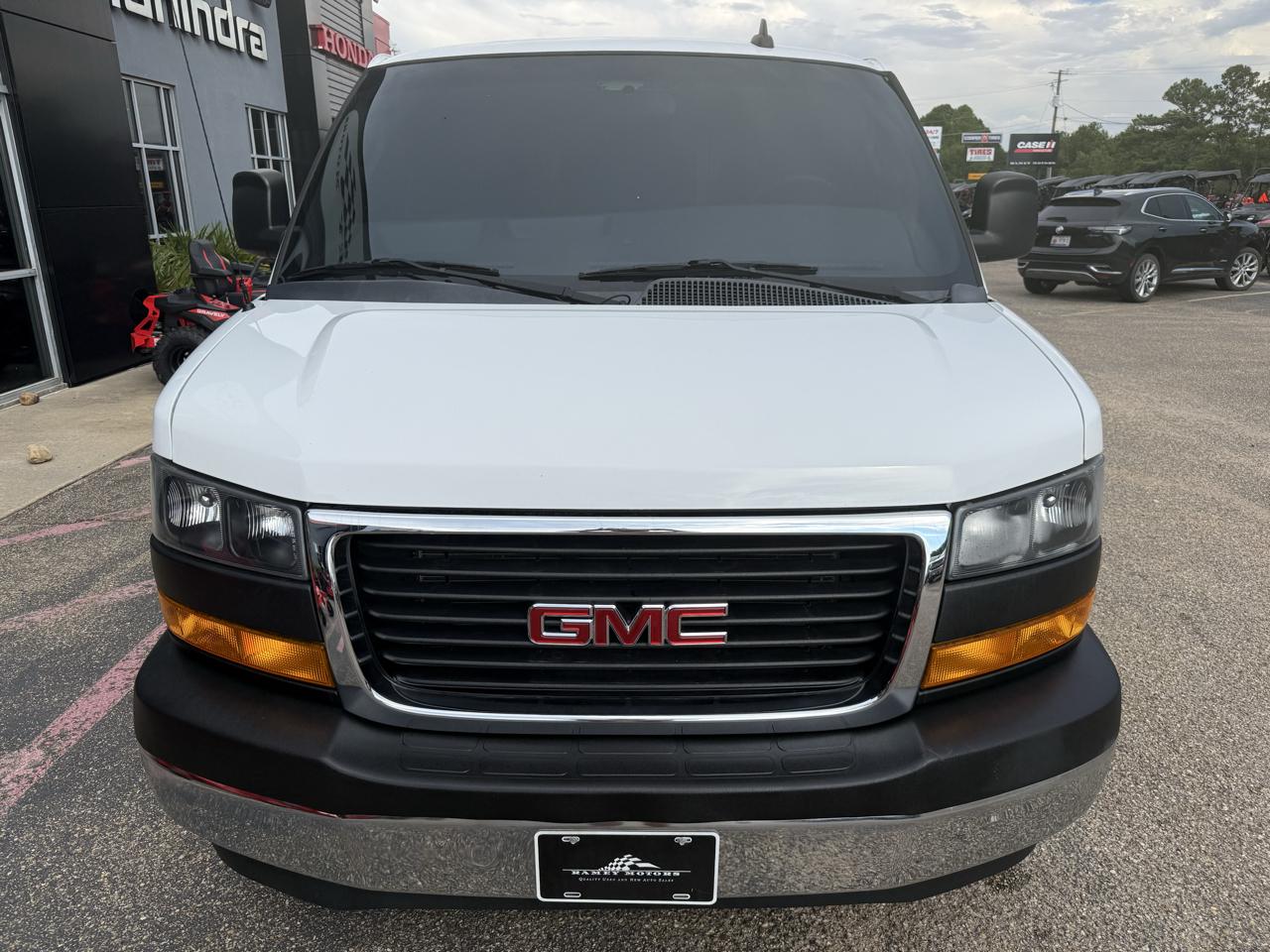 GMC Savana Cargo Van  2020