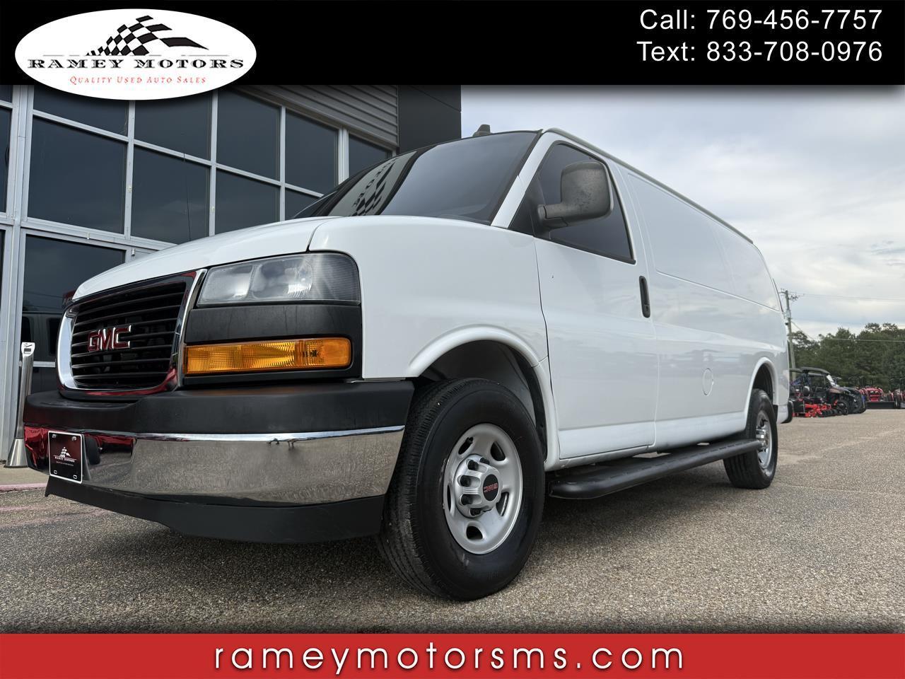 GMC Savana Cargo Van  2020