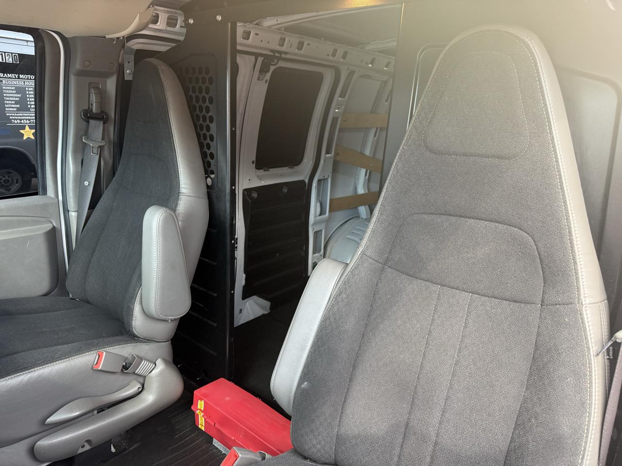 GMC Savana Cargo Van  2020