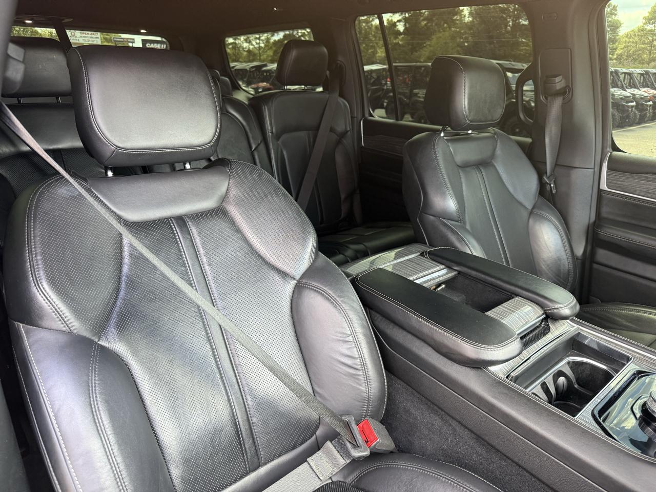 Jeep Wagoneer  2022