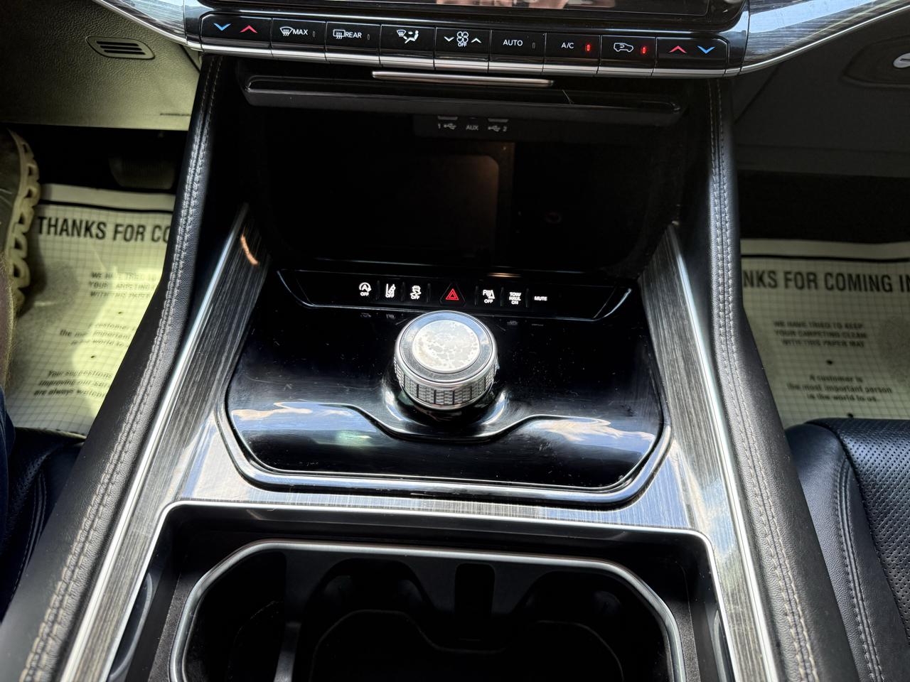 Jeep Wagoneer  2022