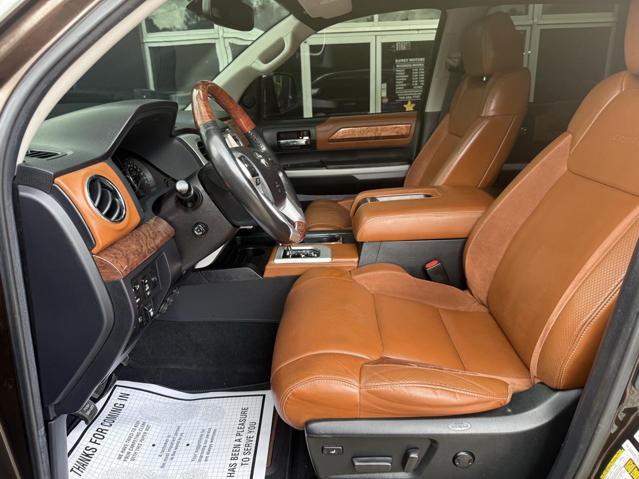 Toyota Tundra 4WD  2021