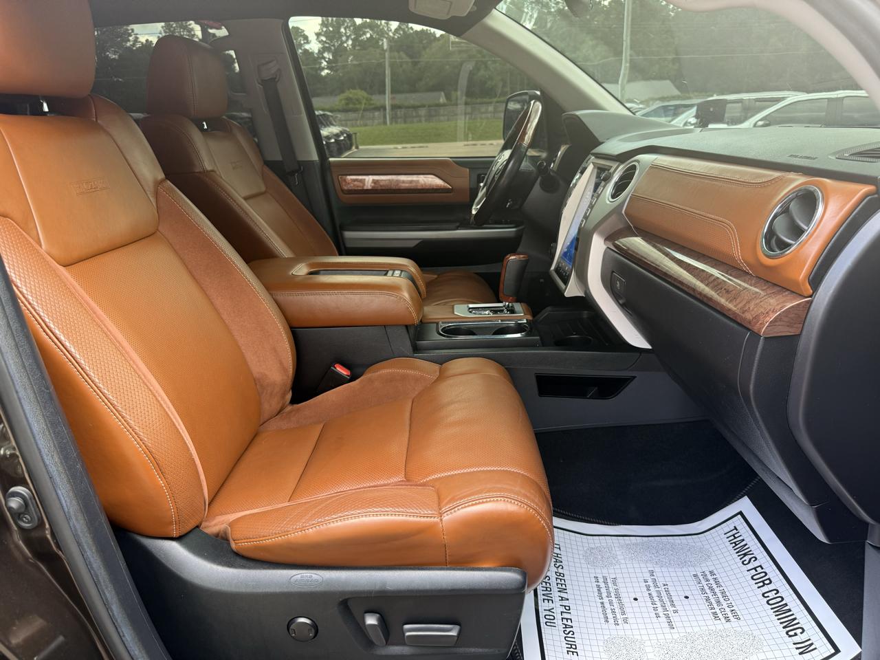 Toyota Tundra 4WD  2021