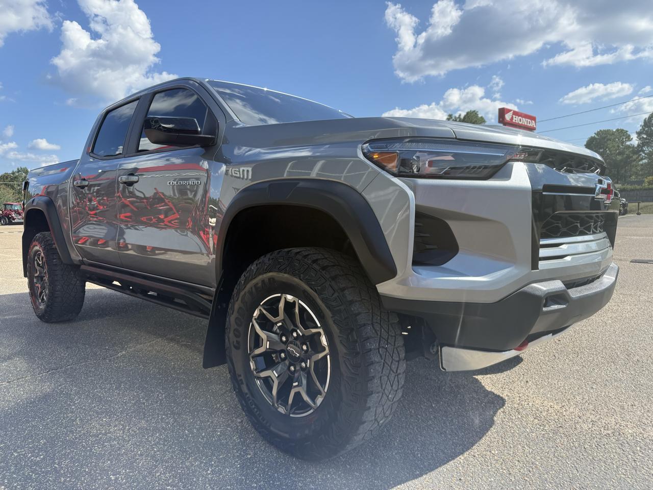 Chevrolet Colorado  2023