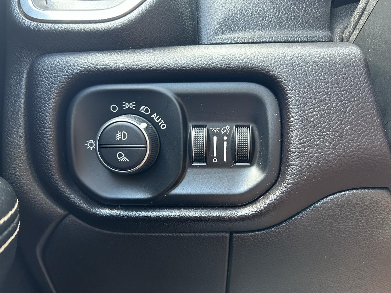 RAM 2500  2023