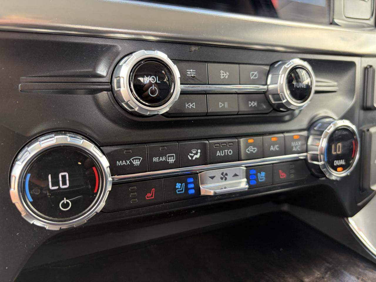 Ford F-150  2021