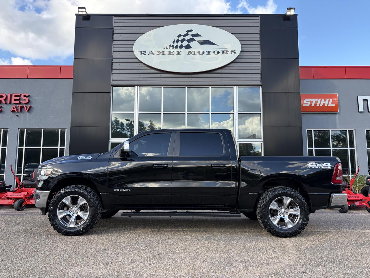 RAM 1500  2023
