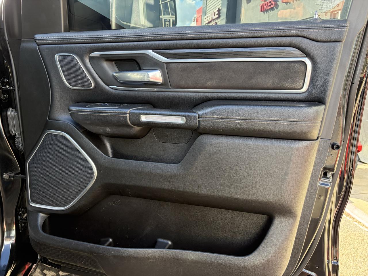 RAM 1500  2023