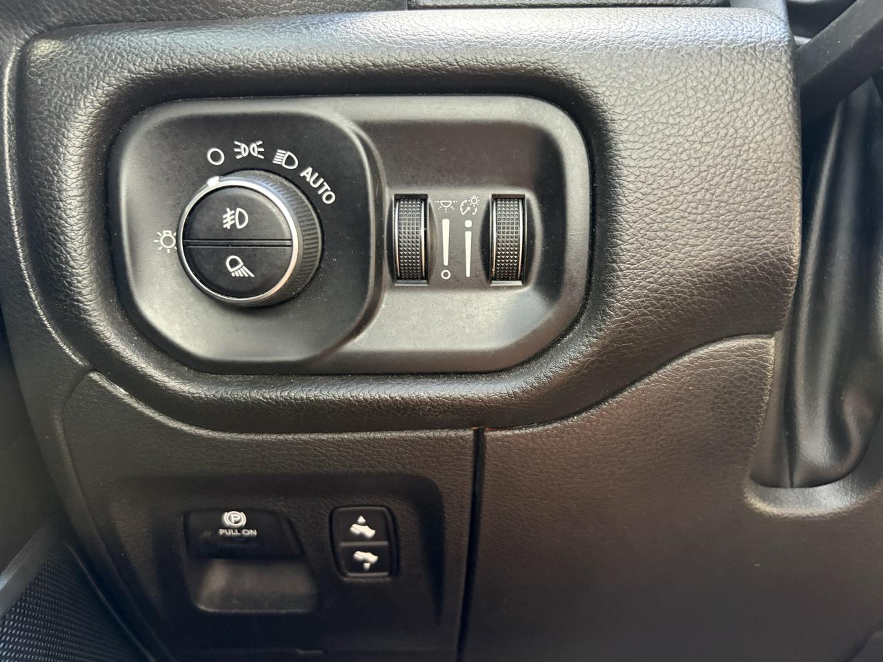 RAM 1500  2023