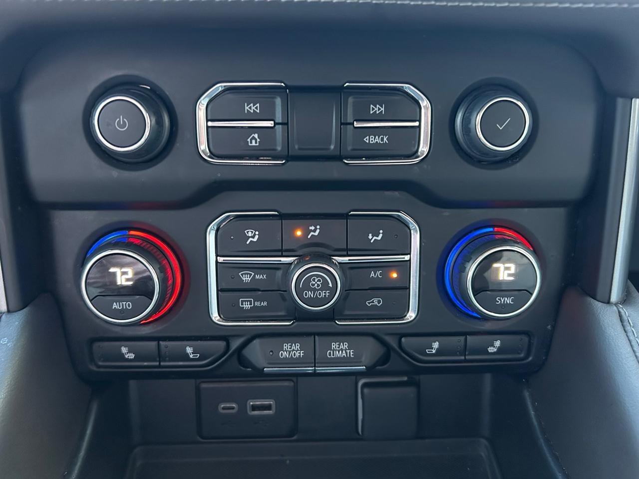 Chevrolet Tahoe  2023