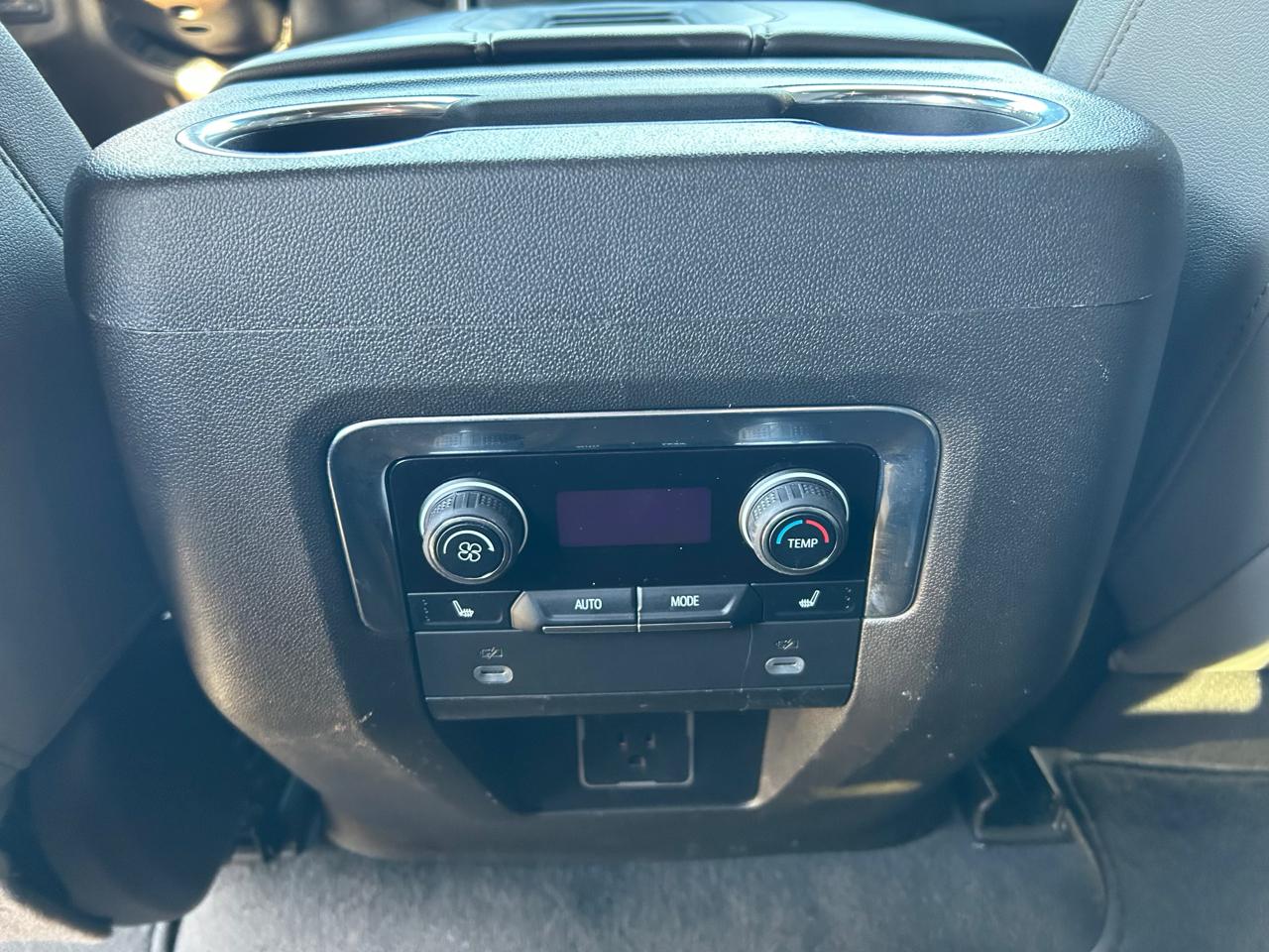Chevrolet Tahoe  2023