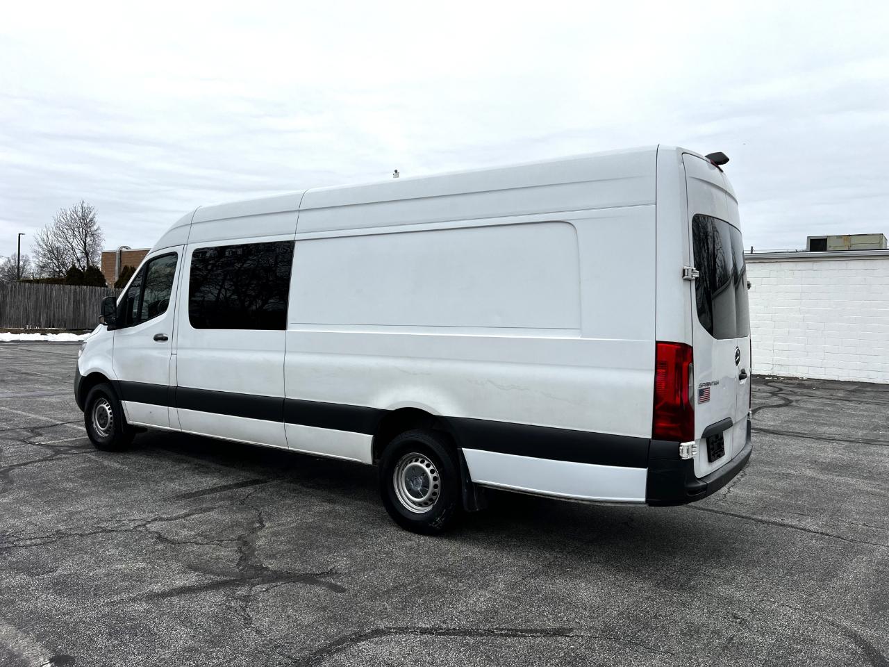 Mercedes-Benz Sprinter Van 2500 High Roof V6 170" Extended RWD 2019