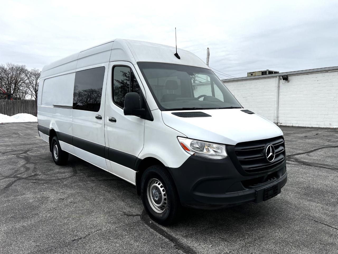 Mercedes-Benz Sprinter Van 2500 High Roof V6 170" Extended RWD 2019