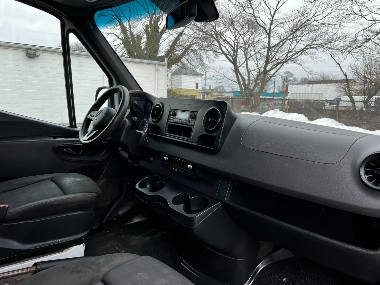 Mercedes-Benz Sprinter Van 2500 High Roof V6 170" Extended RWD 2019