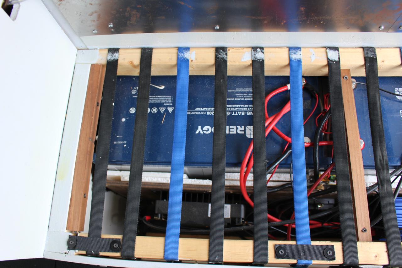 Ford Transit Van T-250 148" Hi Rf 9000 GVWR Sliding RH Dr 2019