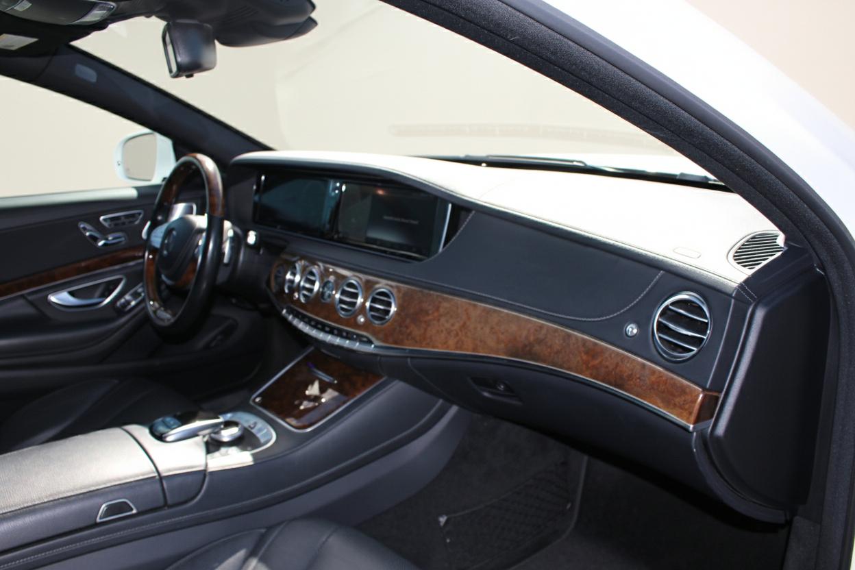 Mercedes-Benz S-Class 4dr Sdn S 550 4MATIC 2015