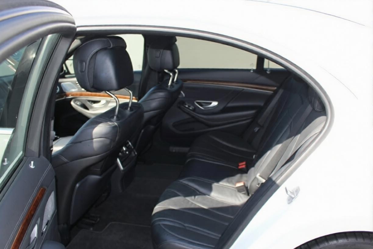 Mercedes-Benz S-Class 4dr Sdn S 550 4MATIC 2015