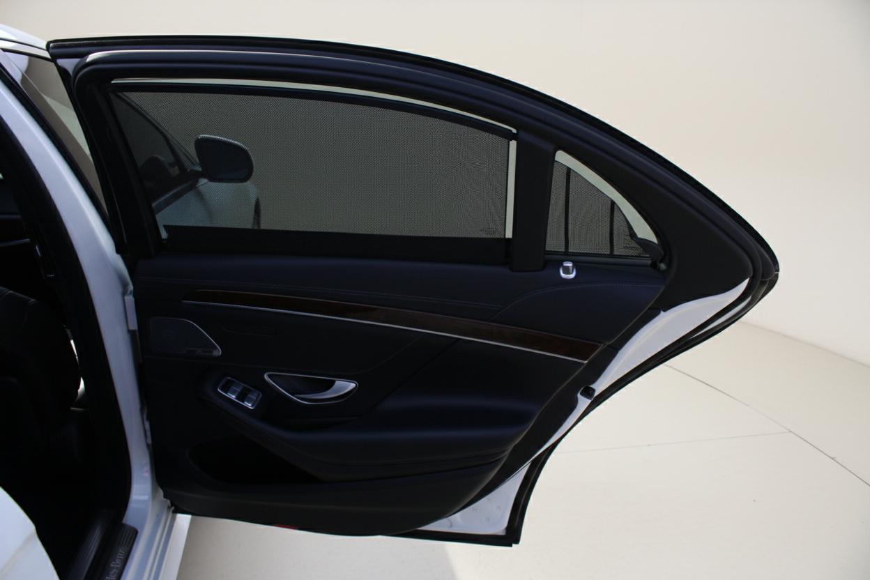 Mercedes-Benz S-Class 4dr Sdn S 550 4MATIC 2015