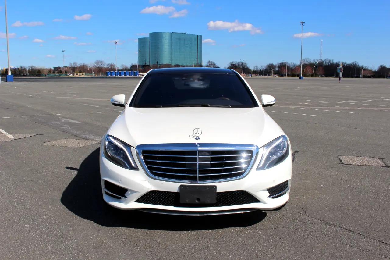 Mercedes-Benz S-Class 4dr Sdn S 550 4MATIC 2015