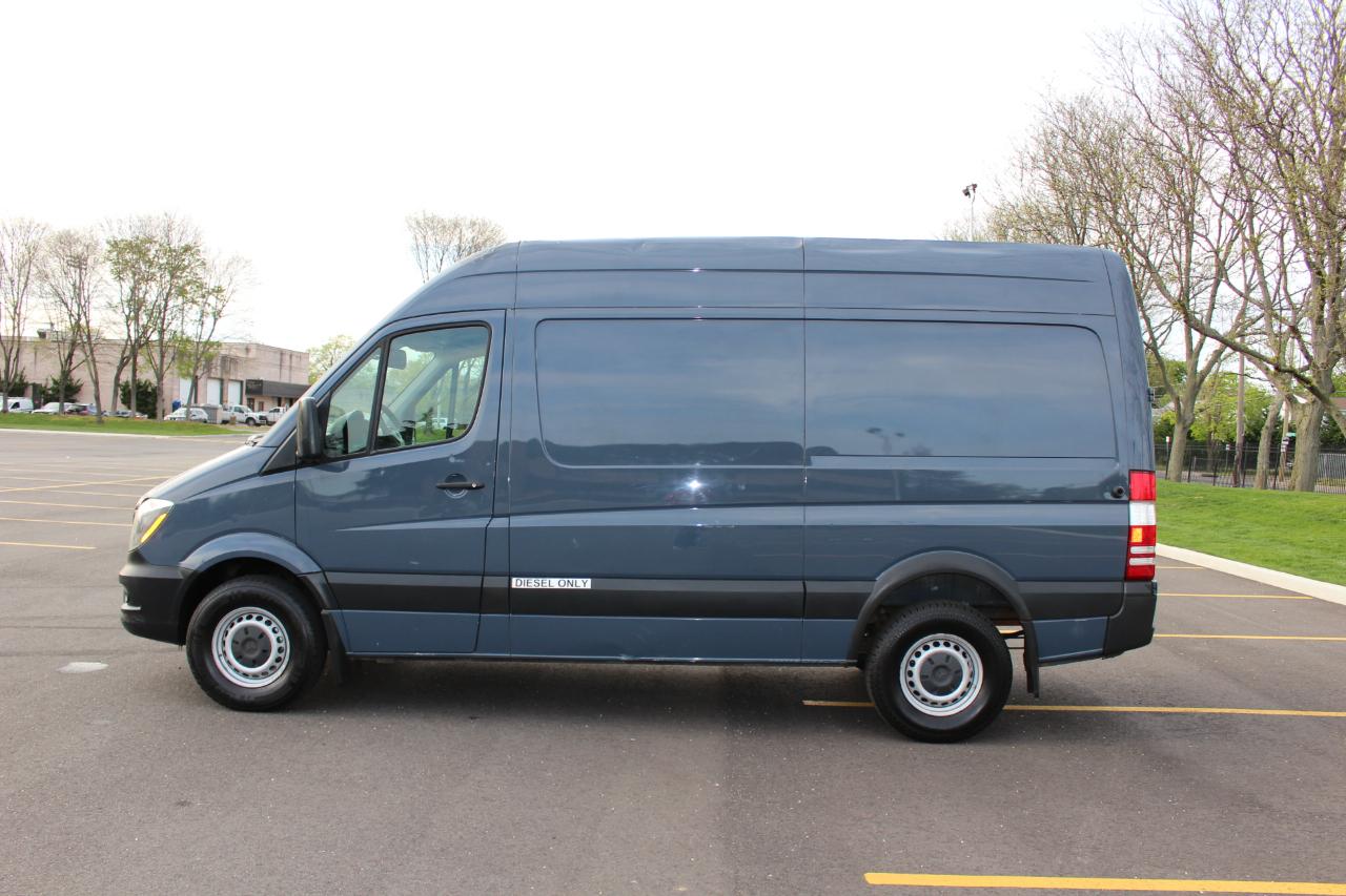 Mercedes-Benz Sprinter Cargo Van  2018