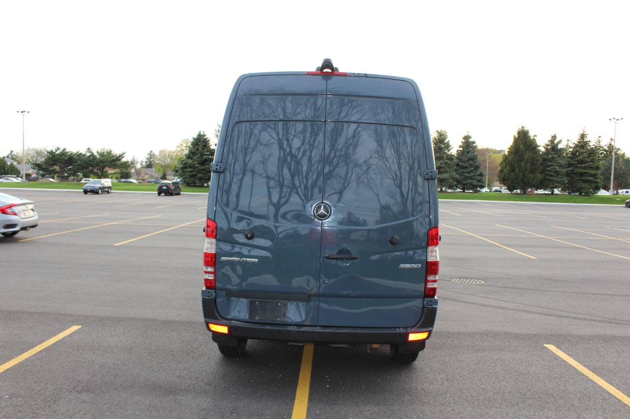 Mercedes-Benz Sprinter Cargo Van  2018