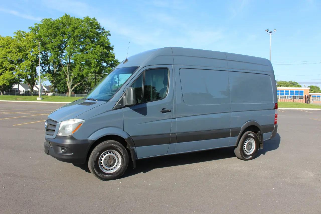 Mercedes-Benz Sprinter Cargo Van  2018