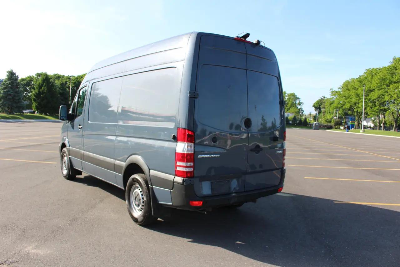 Mercedes-Benz Sprinter Cargo Van  2018