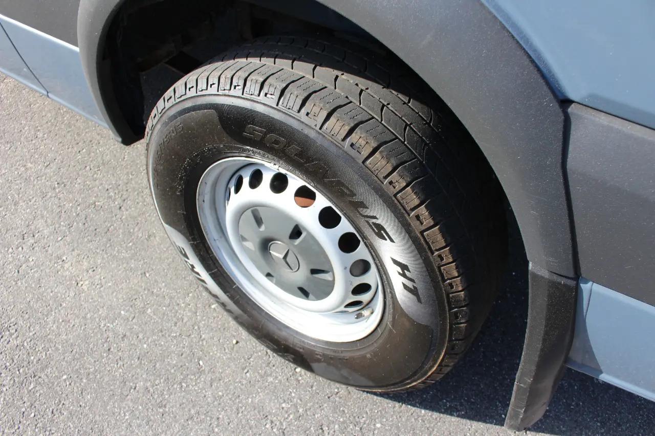 Mercedes-Benz Sprinter Cargo Van  2018