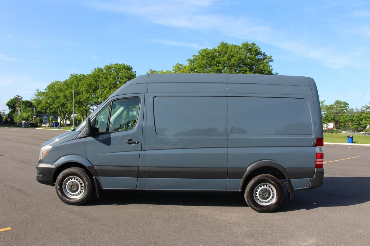 Mercedes-Benz Sprinter Cargo Van  2018