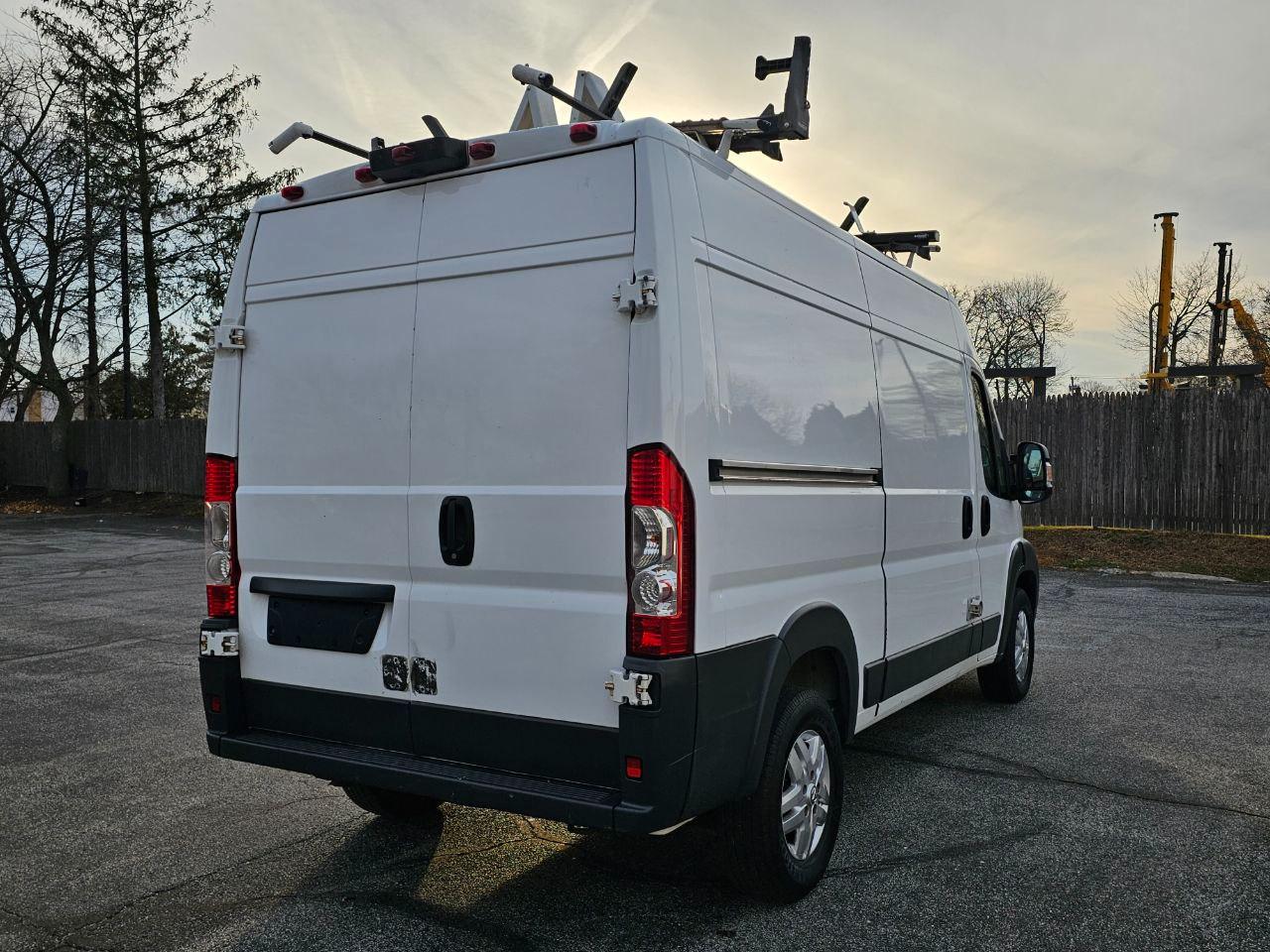 RAM ProMaster Cargo Van 1500 High Roof 136" WB 2016