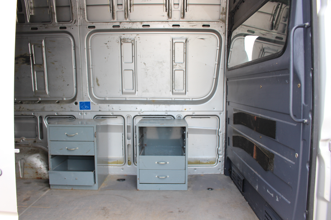 Freightliner Sprinter Cargo Vans 2500 144" 2014