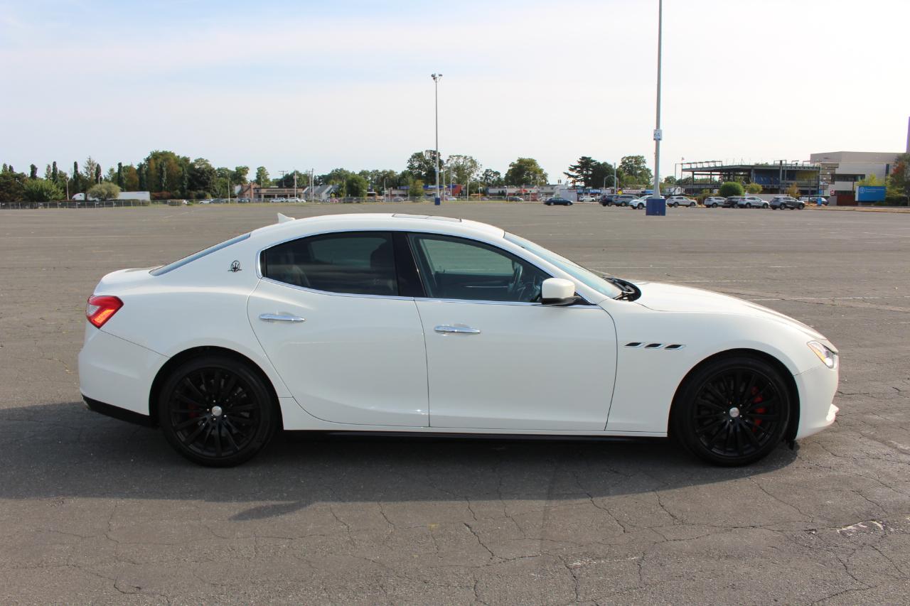 Maserati Ghibli 4dr Sdn S Q4 2015